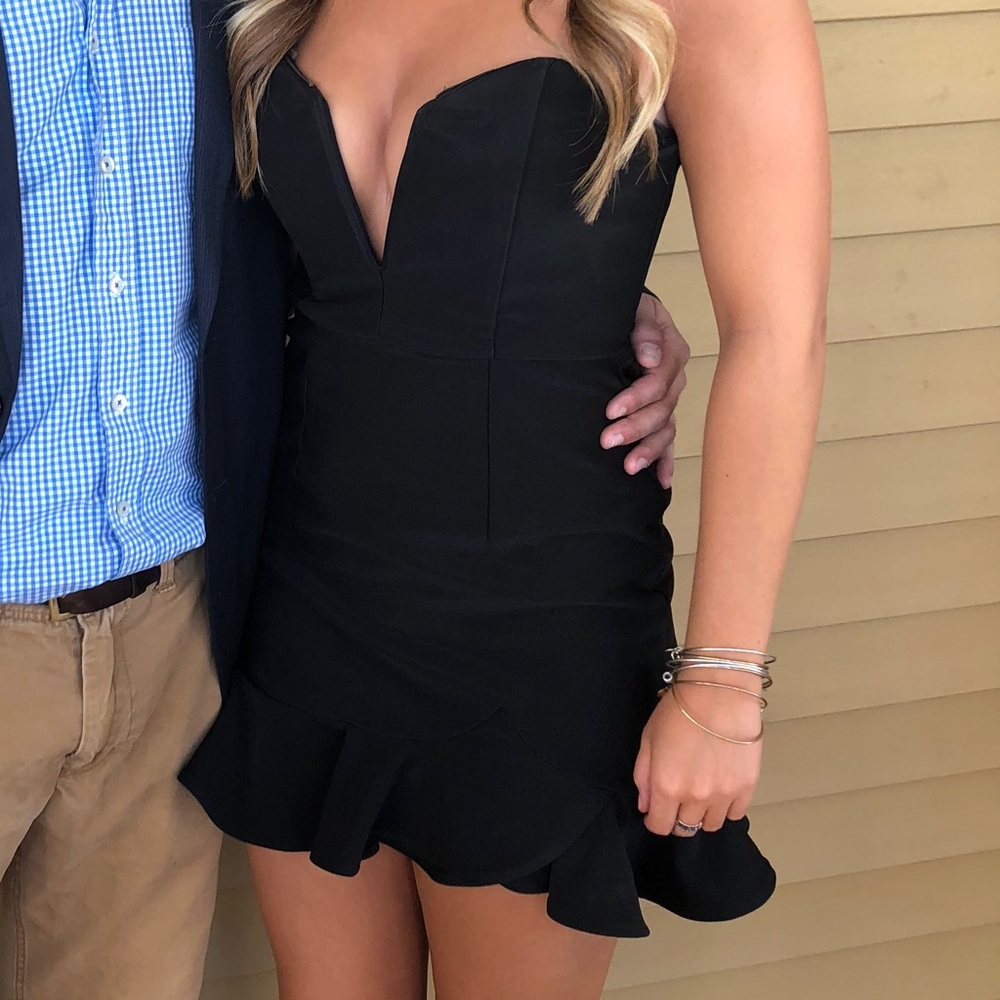 US SIZE 6 Black Show Po Dress worn once!